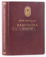 Bergman, Sten: Kamcsatka ősnépei, vadállatai és tűzhányói között. Ford.: Cholnoky Béla. A Magyar Földrajzi Társaság Könyvtára. Bp., [1931], Lampel R., 272 p.+ 21 t. Kiadói aranyozott egészvászon-kötés, nagyrészt jó állapotban, kissé kopottas borítóval.