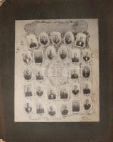 1909 A váci kegyes tanítórendi főgimnázium VIII. oszt. növendékei 1908/9., nagyméretű tablófotó, Báskay Dezső váci fényképész műterméből, kissé viseltes, sérült kartonon, 28,5x23,5 cm, karton: 40,5x33 cm