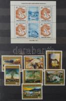 Modern sorok és blokkok 12 fekete lapos, A/4-es berakóban elszórtan, tokkal