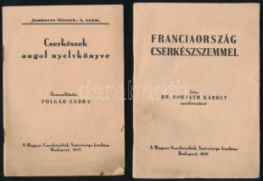2 db cserkész füzet: Cserkészek angol nyelvkönyve. Összeáll.: Polgár Endre. Jamboree füzetek 5. sz. + Horváth Károly: Franciaország cserkészszemmel. Bp., 1947, Magyar Cserkészfiúk Szövetsége, 37+(3) p.; 45+(3) p. Kiadói tűzött papírkötés, helyenként kis sérülésekkel, az egyik füzet felvágatlan lapokkal.