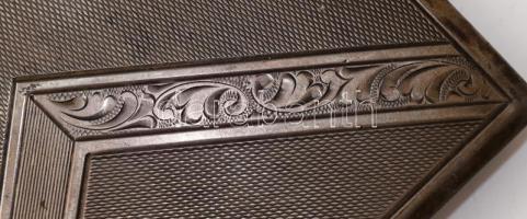 Ezüst (0.800 Ag) cigarettatárca, jelzett, 80x115mm, bruttó 135,77g