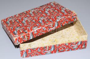 cca 1920 Floris bonbonos doboz , Kozma Lajos (1884-1948) grafikus terve alapján. / cca 1920 Lajos Kozma designed Floris bonbon box 18x12 cm apró sérüléssel