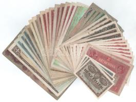 1917. 2K (2x) kiolvashatatlan felülbélyegzéssel + 1920. 20f (2x) + 50f + 2K csillagos sorszámmal (6x) + 10K (2x) + 20K (3x) + 1930-1946. 10P-1.000.000MP (4xklf,6db) + 1962-1992. 20Ft-100Ft (3xklf,15db) + 1998-2001. 200Ft (2xklf,3db) T:vegyes