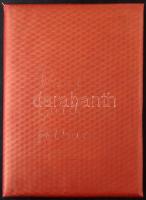 AMERIKAI EGYESÜLT ÁLLAMOK - Kb. 100 db régi és modern város képeslap egy albumban / UNITED STATES OF...