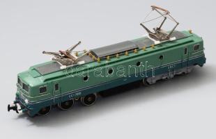 Piko SNCF CC-7001 villanymozdony, oldalán sérüléssel, H0, h: 23 cm