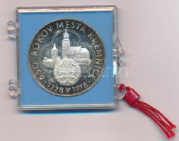 Csehszlovákia 1978. "Érme és Érem Múzeum / 650 éves a Körmöcbányai Verde" kétoldalas, ezüstözött bronz emlékérem plombált tokban. Szign.: "C. I. Fodor" (38mm) T:PP, patina Czechoslovakia 1978. "Múzeum Mincí A Medaili / 650 Rokov Mesta Kremnice 1328-1978" two-sided, silver-plated bronze medallion in a sealed plastic case. Sign.: "C. I. Fodor" (38mm) C:PP, patina