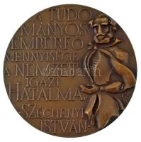 Csíkszentmihályi Róbert (1940-2021) 1975. "A Magyar Tudományos Akadémia 150. évfordulója 1825-1975 / A tudományos emberfő mennyisége a nemzet igazi hatalma - Széchenyi István" kétoldalas bronz emlékérem (70mm) T:AU