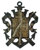 Lengyelország 1940 k. "Varsói Evezős Társaság" zománcozott fém jelvény (22x29mm) T:AU pati...