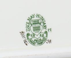 Zsolnay pillangó mintás szendvicses készlet. Hat személyes. Kézzel festett, jelzett, tálcán egy lepa...