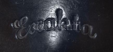 cca 1940 Exacta Ihagee fényképezőgép tok, javított