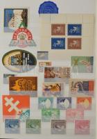 600 db régi magyar és külföldi levélzáró jó motívumokkal 16 lapos A/4 berakóban