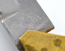 Trial bicska, réz rárakásos fa nyéllel, jelzett, nyitva h: 18 cm