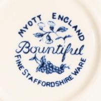 Bountiful 3 db angol fajansz tálka. Máz alatti kék festéssel.. jelzett, minimális kopással 15 cm