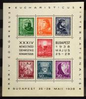 Magyar gyűjtemény hagyatékból gyenge klasszikus résszel, a 10-es évektől erősödő és egyre inkább has...