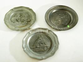 3 darab fém fali dísztál, közte lófejes, d: 23 cm