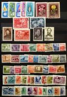 Magyar alapgyűjtemény a krajcárosoktól + kevés külföldi bélyeg 8 lapos Philux A4 berakóban