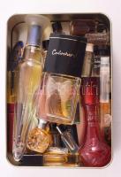 Doboznyi klf parfüm, tartalommal