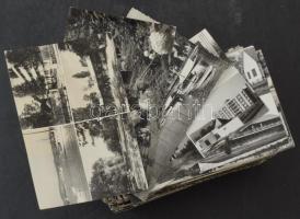 200 db MODERN fekete-fehér magyarországi város képeslap / 200 modern black and white Hungarian town postcards