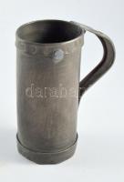 Mayer János Esztergom nikkel mérőpohár, deformált, m: 11 cm