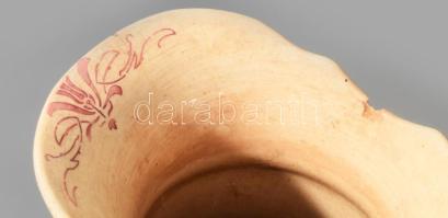 cca 1900 Villeroy &amp; Boch szecessziós kancsó, jelzett, lepattanással, m: 27,5 cm