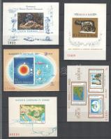 Románia 1974-1981 5 db vágott blokk berakólapon