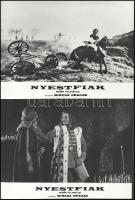 cca 1989 előtt készült, "Nyestfiak" című román film jelenetei és szereplői, 19 db vintage ...