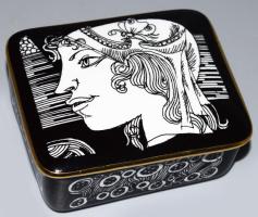 Szász Endre által tervezett bonbonier, jelzett, hibátlan, 9x7 cm