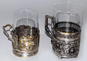 2 darab antik ezüstözött fém szamovár pohár, üvegbetétekkel, m: 10-13 cm