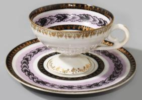 Cseh alt wien historizáló csésze alátéttel, jelzett, d: 11,5 cm