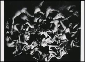 cca 1980 "Mindenki mindenkivel - a vágyak halmaza", szolidan erotikus felvétel, 1 db modern nagyítás, jelzés nélkül, 15x21 cm