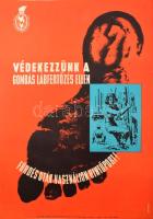 1960, Bánhegyi Tibor (1923-1986): Védekezzünk a gombás lábfertőzés ellen. Plakát, papír, jelzett a plakáton, Egészségügyi Minisztérium, Zrínyi Nyomda, apró lapszéli szakadásokkal, 66,5x47 cm