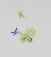 Zsolnay Pompadour mintás süteményes készlet. Jelzett, teljes, hibátlan, d: 19,5-29,5 cm