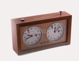 UMF Ruhla Garde sakkóra, felső része leválik, 23x14 cm