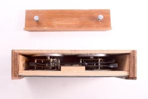 UMF Ruhla Garde sakkóra, felső része leválik, 23x14 cm