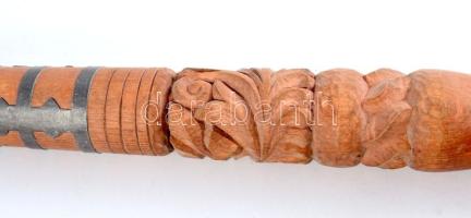 Népi iparművész karikás ostor, fa nyéllel, jó állapotban