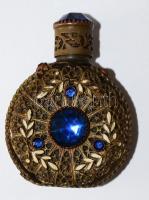 2 darab Bohemia parfümös üveg, jelzés nélkül, egyik köves, egy kő hiánnyal 6 cm, 4 cm