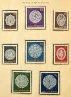 1950-1970 Magyar gyűjtemény, benne blokkok és sorok, 2 albumban és 1 berakóban