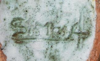 Simó Ágoston (1925-2011): Fekvő kavicsváza. Magas hőfokon égetett, rézoxiddal színezett, samottos ag...