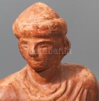 Medgyessy Ferenc (Debrecen, 1881 ? Budapest, 1958): Pihenő legény. 1960, engóbozott kerámia, jelzett...