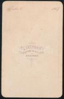 1867 Elegáns fiatalember portréja, vizitkártya Letzter Lázár (1832-1897) kassai műterméből, kissé fo...