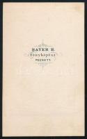 cca 1870 Hölgyek (anya és lánya?) portréja, vizitkártya Bayer Henrik pécsi műterméből, 10x6 cm