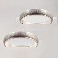 Ezüst (Ag) matt sávos gyűrű, 2 db, jelzett, d: 64, 66, nettó: 6,2 g