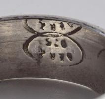 Ezüst (Ag) 2 db mintás gyűrű, jelzett, méret: 55, 52, nettó: 8,8 g