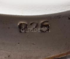 Ezüst (Ag) gyöngyházberakásos gyűrű, jelzett, méret: 56, bruttó: 6,3 g