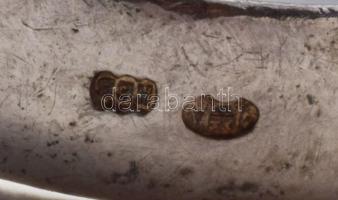 Ezüst (Ag) oroszlános gyűrű, jelzett, méret: 59, nettó: 2,9 g