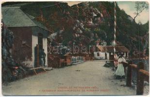 Petrozsény, Petrosani; határhíd Magyarország és Románia között, határőrök. Steiner R. kiadása / border bridge between Hungary and Romania, border guards (felületi sérülés / surface damage)