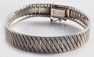 Ezüst (Ag) széles masszív karkötő, jelzett, h: 18 cm, nettó: 19,3 g