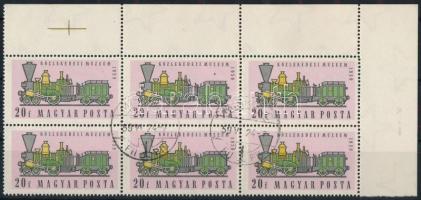 1959 Közlekedési múzeum 20f hatostömb nagy festékfolttal a felső középső bélyegen