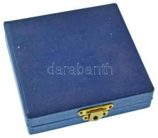 1977. "25 éves a Lehel hűtőgépgyár / 1952-1977 Jászberény" Ag emlékérem, eredeti tokban (4...