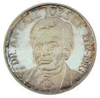 Kiss György (1943-2016) 1994. "Dr. Antall József / Szabad választás 1990" jelzett Ag emlékérem tanúsítvánnyal, tokban (10g/0.500/30mm) T:UNC (eredetileg PP) patina